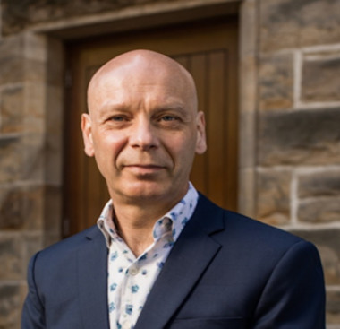 Professor Simon Haslam CDir