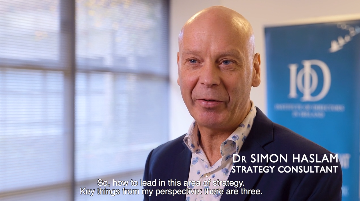 What Are the Best Ways for a Director to Lead in Strategy