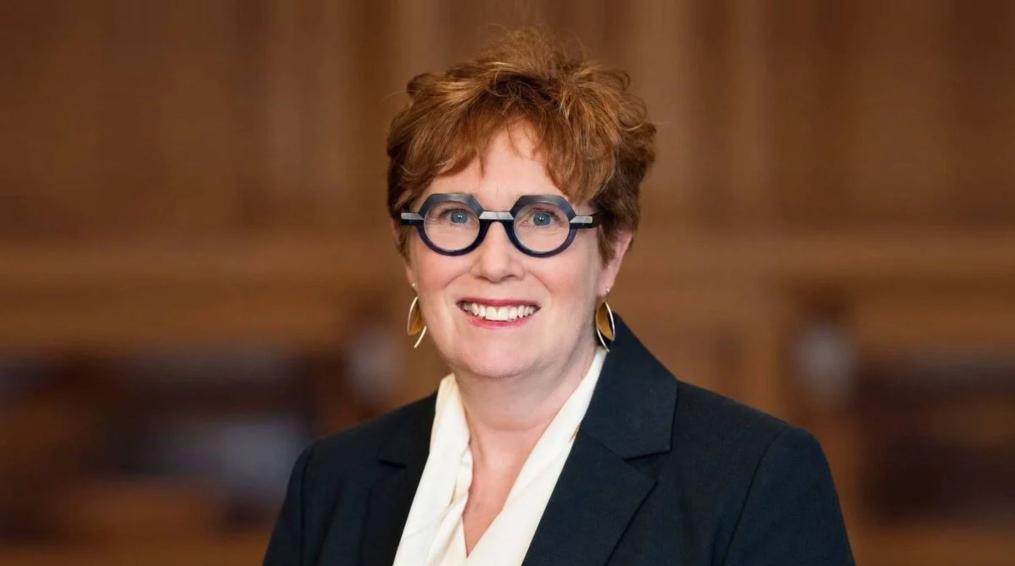 https://www.iodireland.ie/images/uploads/library/Cliona_Murphy_headshot_web.jpg{/banner_image}